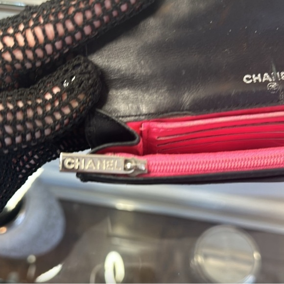 AUTHENTIC CHANEL Cambon Small Calfskin Wallet EUC - Picture 10 of 13